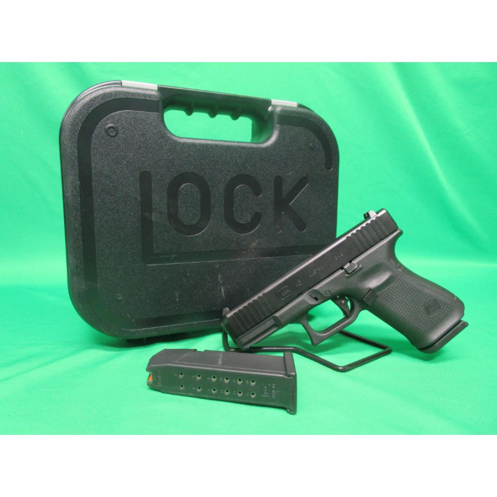 USED GLOCK 19 GEN 5 9MM 4" WITH MISMATCHED G45 SLIDE IN CASE W/(2) 15RD MAGS