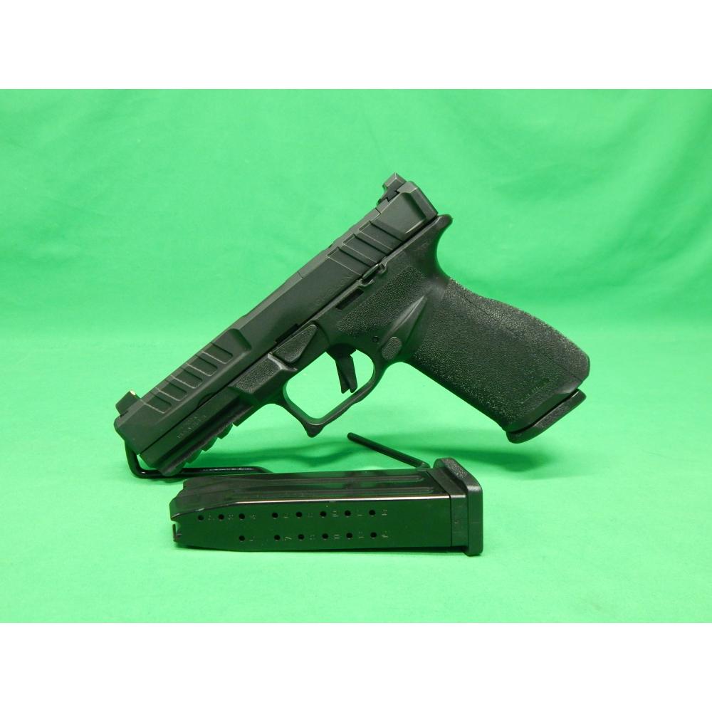 USED SPRINGFIELD ECHELON 9X19 4.25" (2) 15RD MAGS