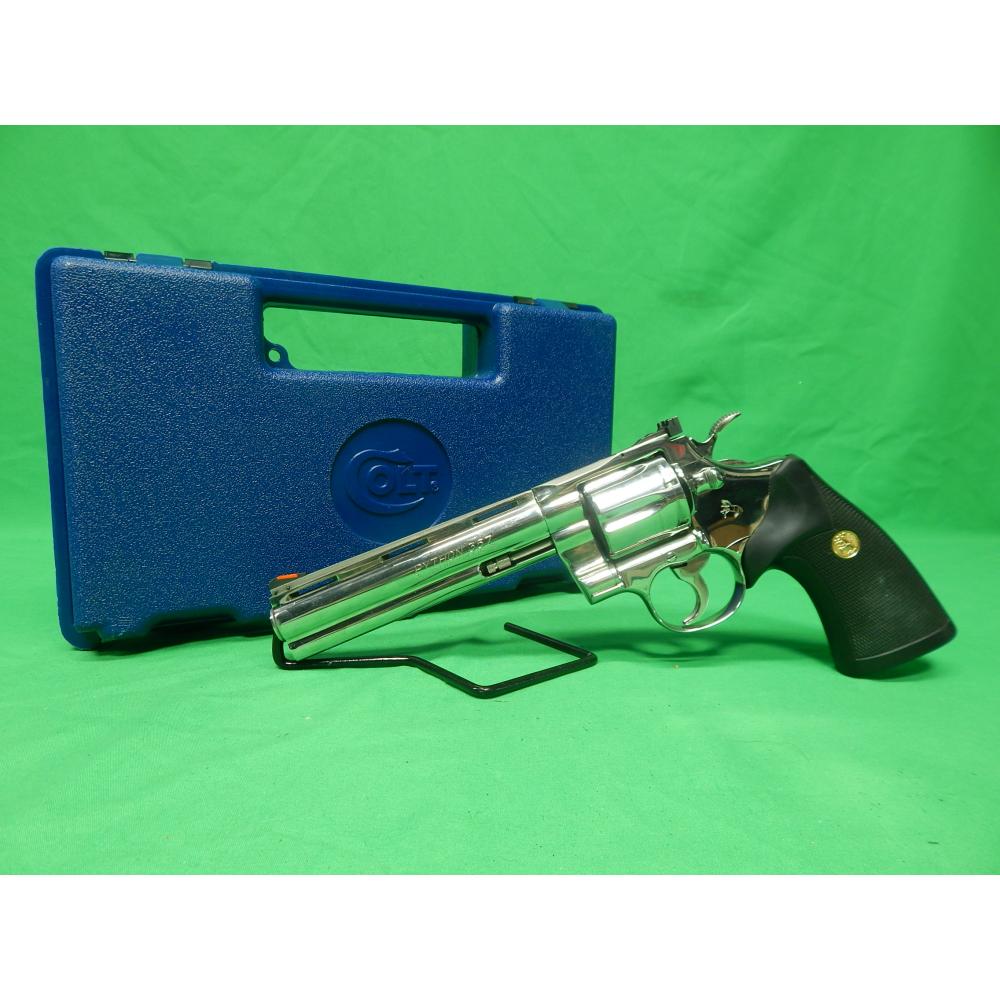 USED 1985 COLT PYTHON .357MAG 6" ULTIMATE BRIGHT STAINLESS STEEL. RARE 1ST YEAR COLLECTORS ITEM. 98% VERY LIGHT WEAR ON CYL. NON MATCH HARD CASE (Consignment)