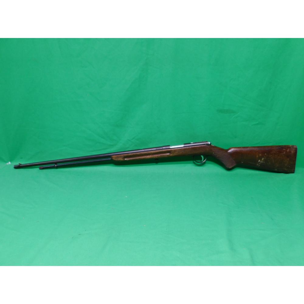 USED VINTAGE REMINGTON MODEL 34 .22LR BLUED TUBE FED BOLT ACTION. MISSING REAR SIGHT. SHOWS NORMAL WEAR FOR AGE. 80% (RSS)