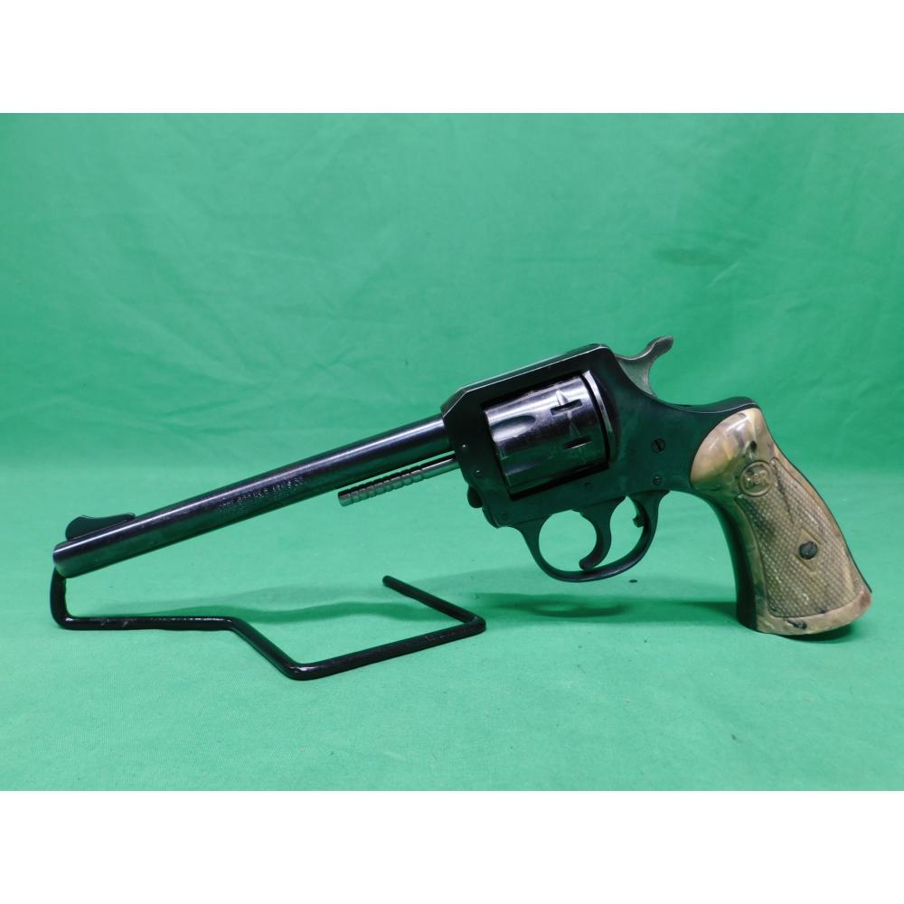 USED H&R  MOD 922 22LR 6"