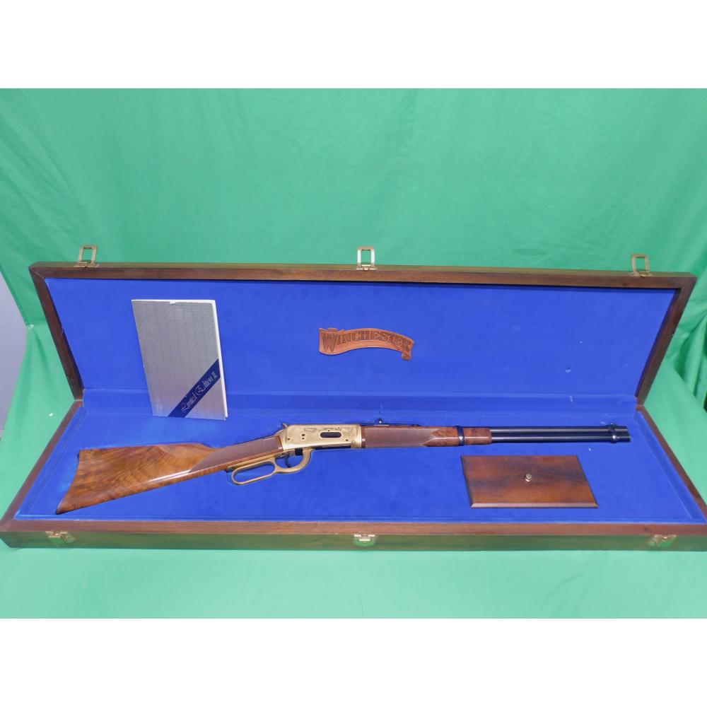 USED 1978 WINCHESTER LIMITED EDITION II 94 .30-30WIN 20" BLUED & GOLD LEVER GUN. SCROLL ENGRAVED 1OF1500 IN WALNUT CASE. COLLECTOR ESTATE 99% (Consignment)