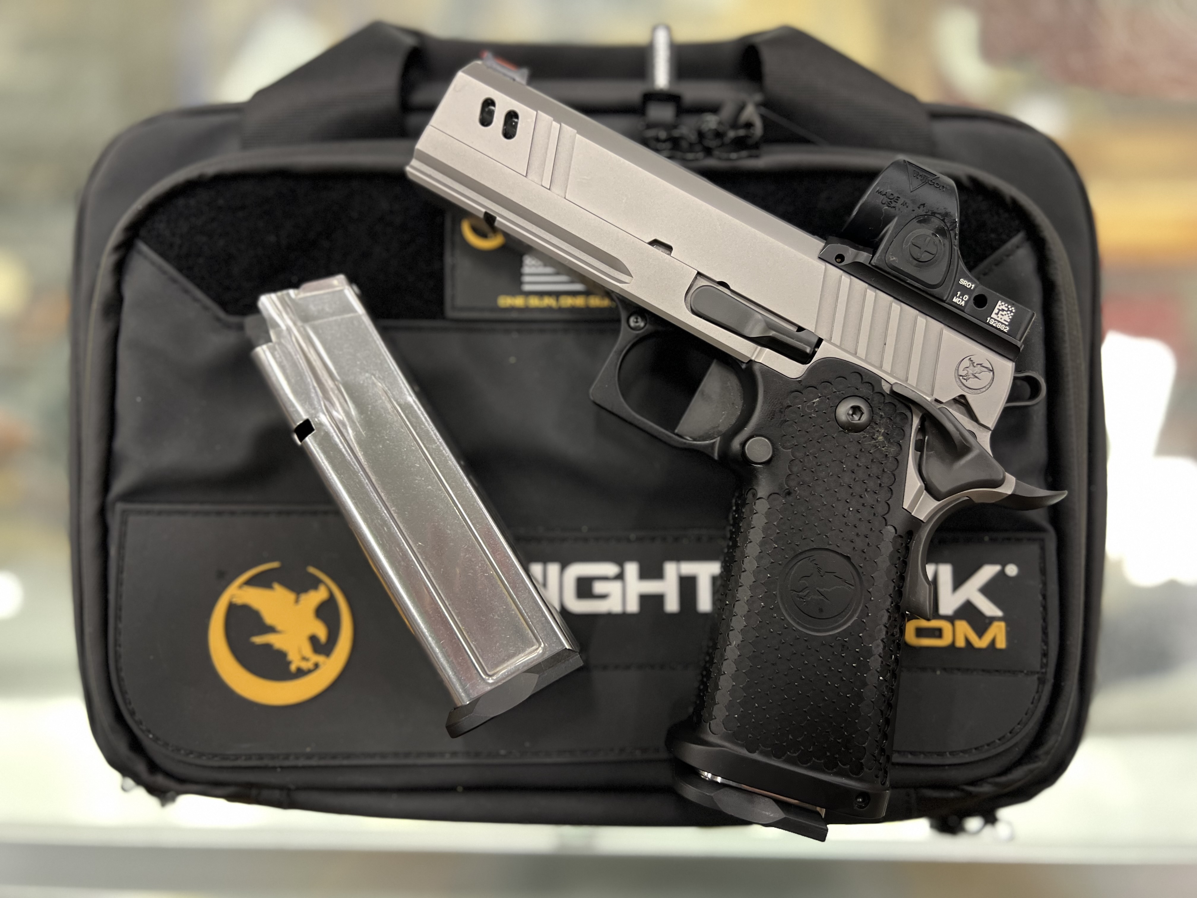 NIGHTHAWK 1911 BDS9 COMMANDER IOS DOUBLE STACK SILVER DLC 4.25