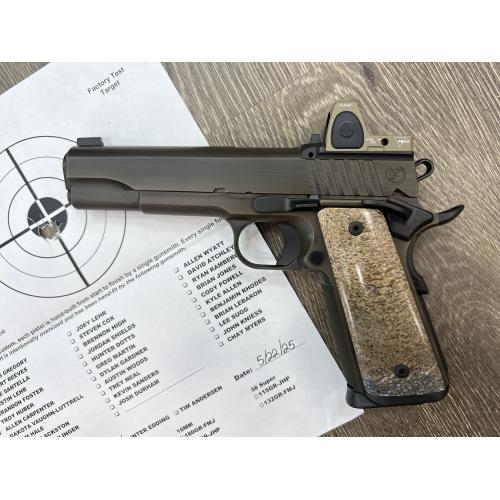 NIGHTHAWK 1911 TROOPER IOS GOVERNMENT BATTLEWORN FDE FINISH FALCON MAG-WELL DINOSAUR GRIPS 5" BBL .45ACP W/ TRIJICON FDE RMR