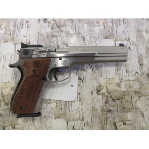 SMITH & WESSON MOD 952-2 9MM STAINLESS USED GUN IN ORIG ALUM CASE