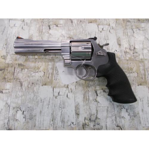 SMITH & WESSON MOD 629 CLASSIC 44MAG 5"