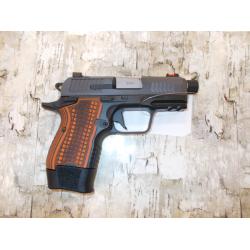 KIMBER CDS9  9MM IN ORIG BOX W/ 4 MAGS KIMBER CDS9  9MM IN ORIG BOX W/ 4 MAGS