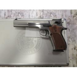SMITH & WESSON MOD 952-2 9MM STAINLESS USED GUN IN ORIG ALUM CASE