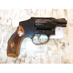 SMITH & WESSON MODEL 40 38SPL 2