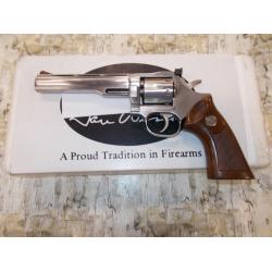 WESSON FIREARMS (DAN WESSON ARMS) MODEL 722 STAINLESS FINISH ADJ. SIGHTS WALNUT GRIP 6