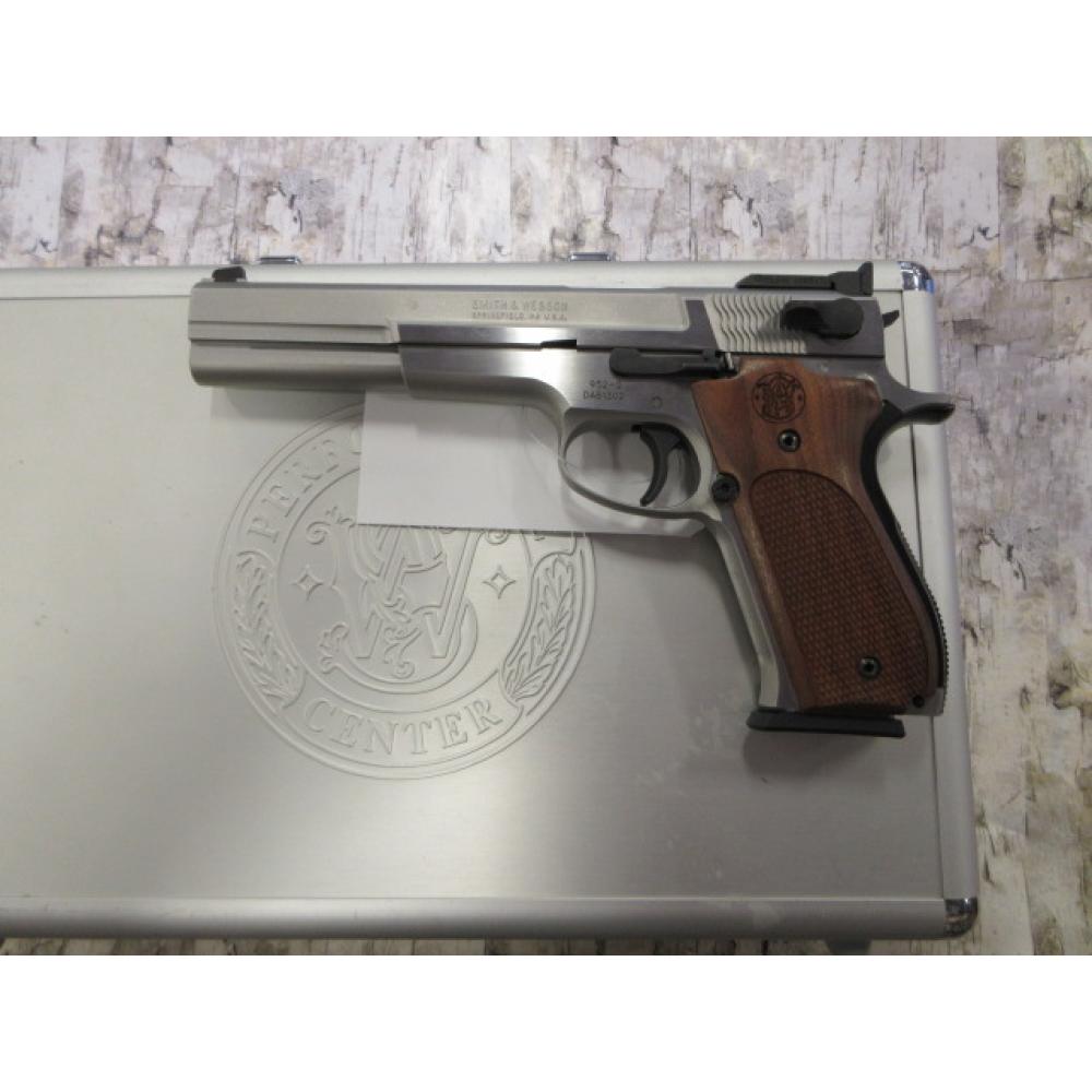 SMITH & WESSON MOD 952-2 9MM STAINLESS USED GUN IN ORIG ALUM CASE