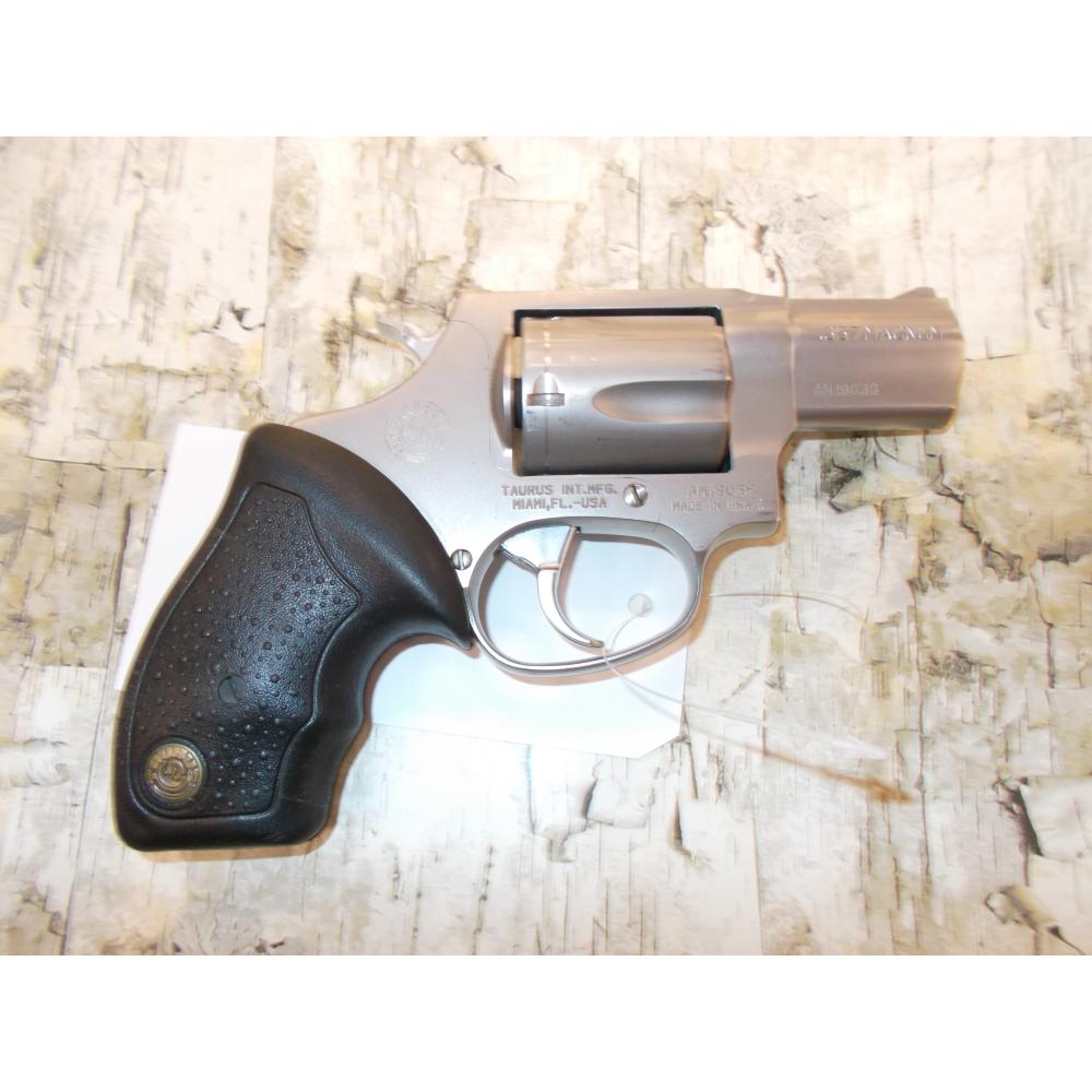 TAURUS M605  STAINLESS 357MAG 2" USED GUN NO BOX