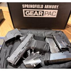 hellcat hc pro with optic and mag kit