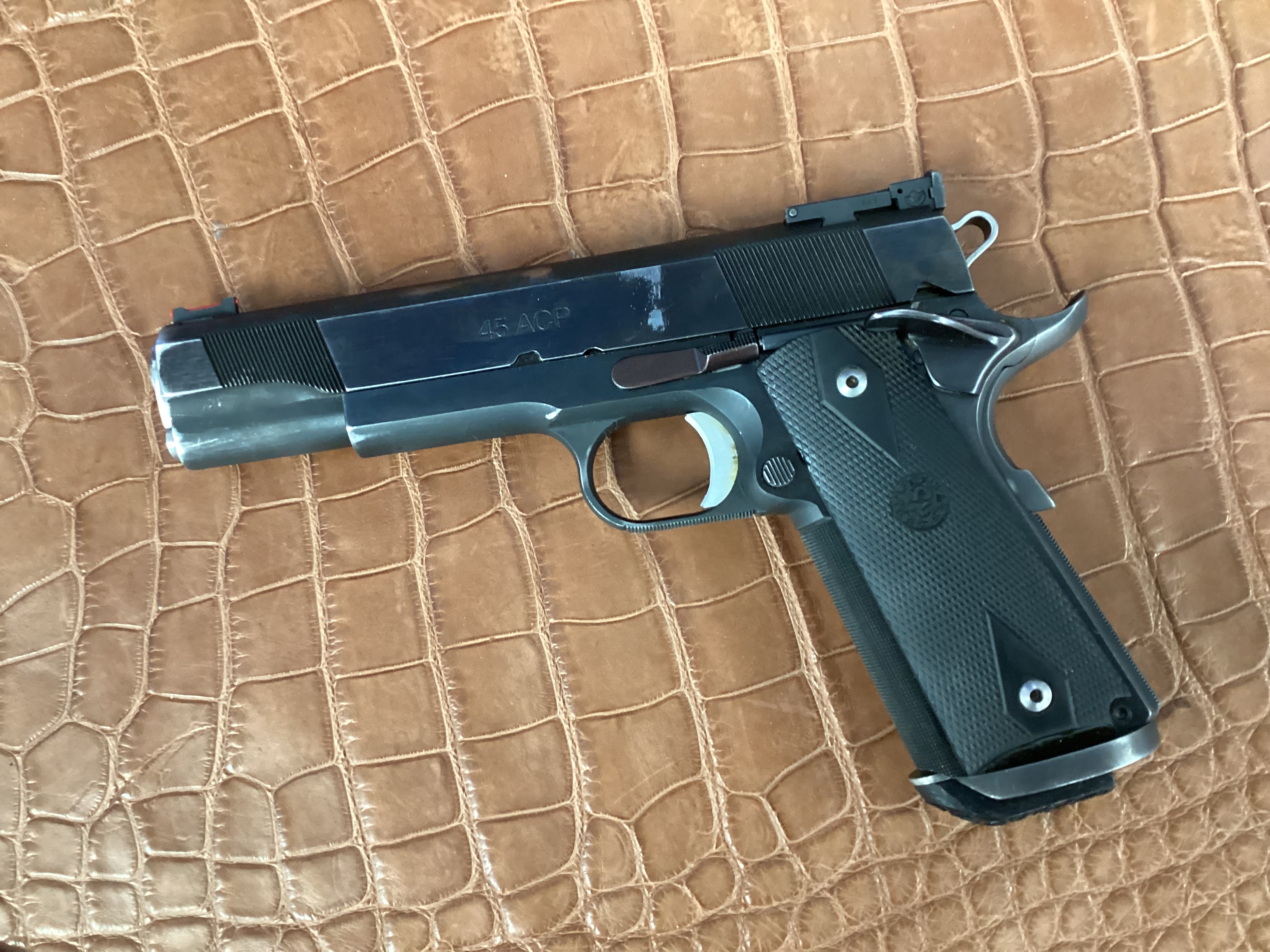 Les Baer Custom 1911 .45ACP (Consignment)-img-2