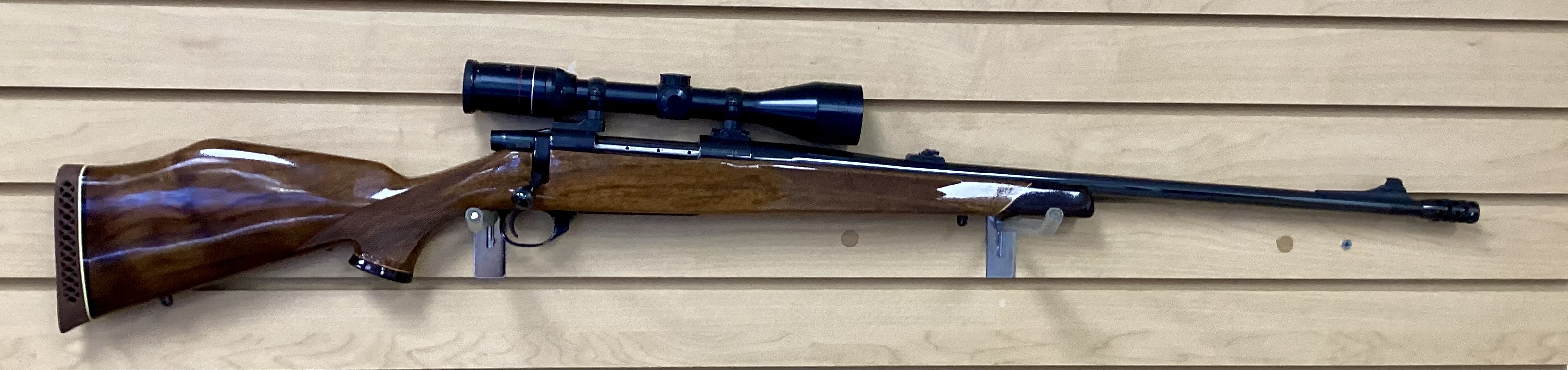 Weatherby Vanguard, .300wby With Weatherby Scope-img-0