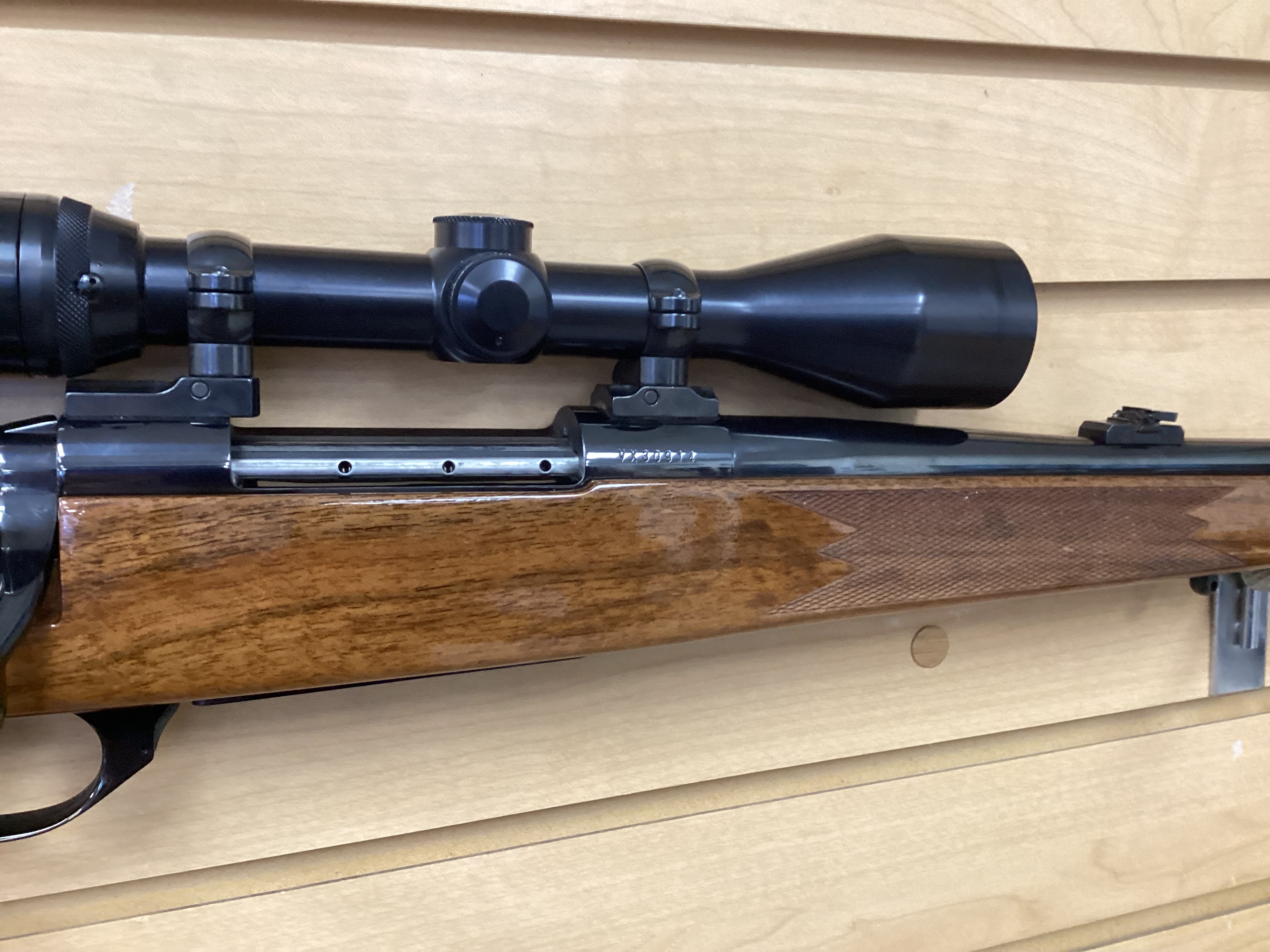 Weatherby Vanguard, .300wby With Weatherby Scope-img-1