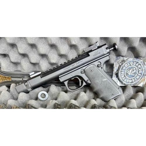 Volquartsen 22 LR LLV
Case and 10 Mag (Consignment)