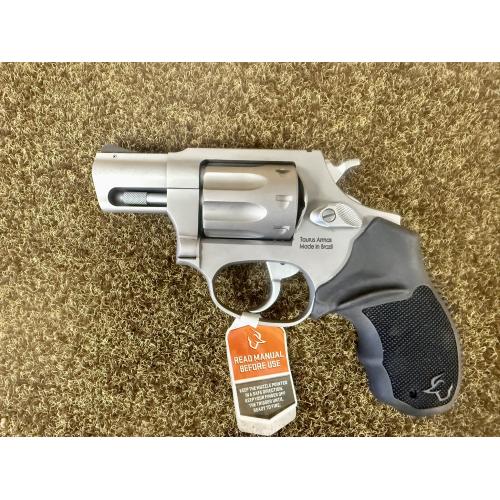TAU M942 22LR DA REV 2SS 8RD