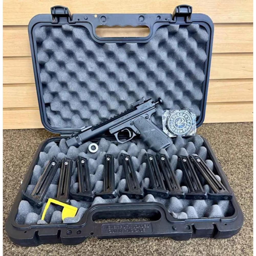 Volquartsen 22 LR LLV
Case and 10 Mag (Consignment)