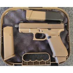 CONSIGNMENT GLOCK 19X GEN 5 9MM FDE WITH FACTORY ACCESSORIES  (Consignment)