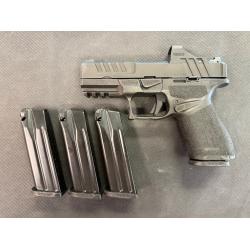 PRE-OWNED SPRINGFIELD ARMORY ECHELON C4.0 15RD 9MM TACPAC VIRIDIAN RED DOT 4 MAGS