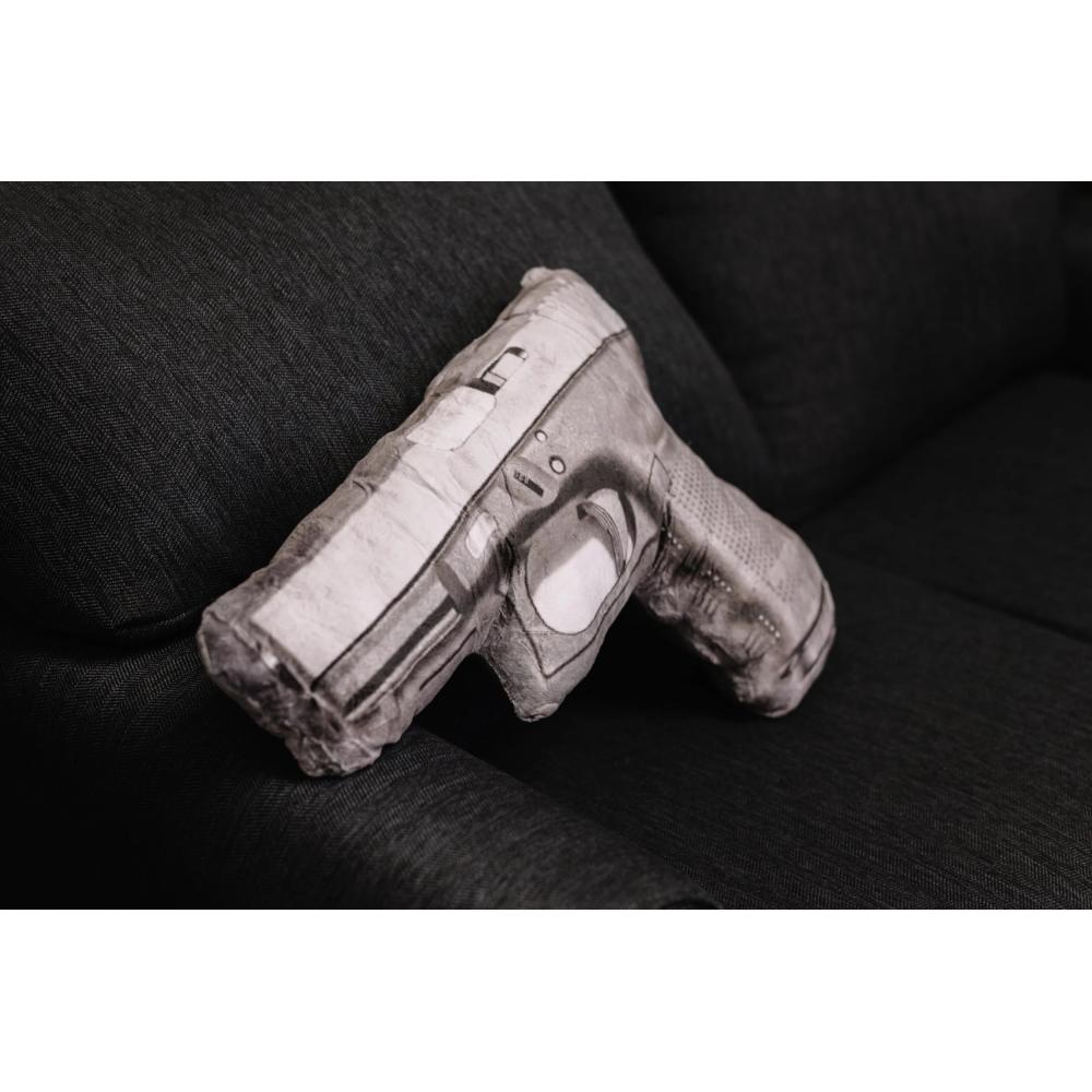 AUTOMATIC HANDGUN PILLOW