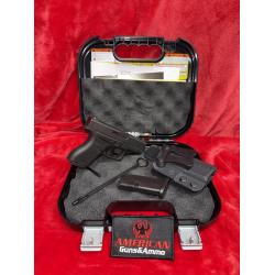 GLOCK G42 PISTOL 380 AUTO 2 MAGAZINES AND HOLSTER  (Consignment)
