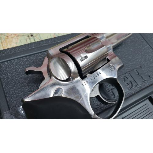 RUGER GP100