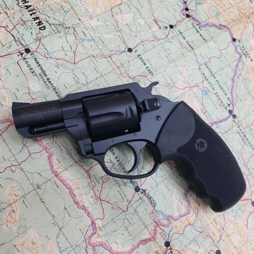 CHARTER ARMS UNDERCOVER