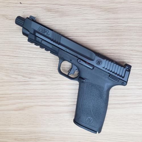 Smith & Wesson M&P 5.7 22 LR Pistol
