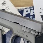 SMITH & WESSON 3953