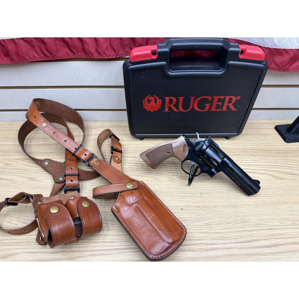 RUGER GP100 357 MAG 4"
