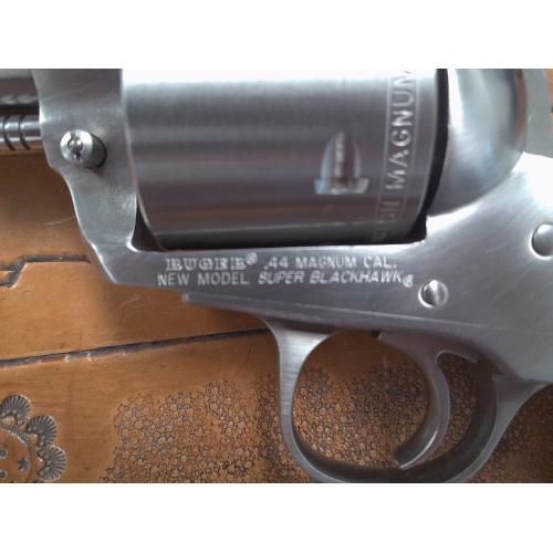 Pre-Owned Ruger Super Blackhawk Hunter Chambered In 44 Magnum With Bisley Grips Comes With Simmons Pro Hunter 4x32 Power Scope (Consignment)