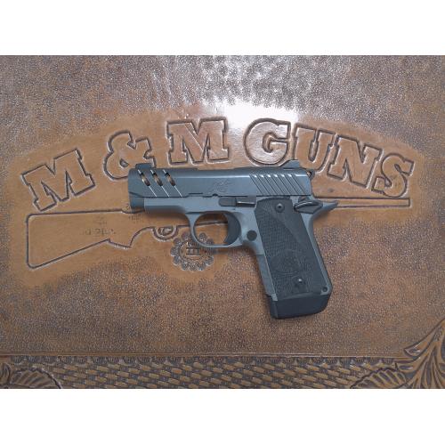 Pre-Owned Kimber Micro 9 ESV With 2 Magazines And Bag