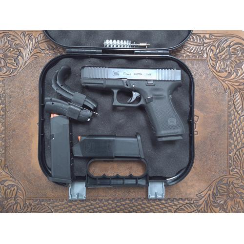 Pre-Owned Blue Label Glock 19 Gen5 (Consignment)