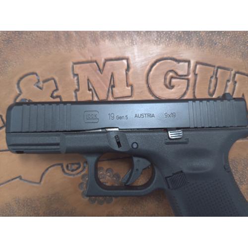 Pre-Owned Blue Label Glock 19 Gen5 (Consignment)