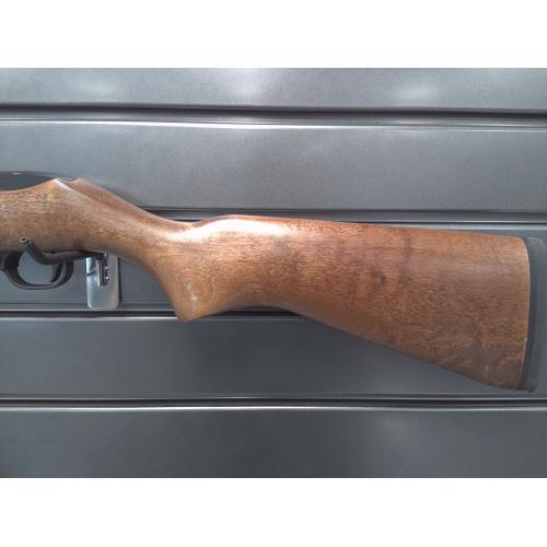 Pre-Owned Ruger 10/22 With Fiber Optic Sights (Consignment) Pre-Owned Ruger 10/22 With Fiber Optic Sights (Consignment)