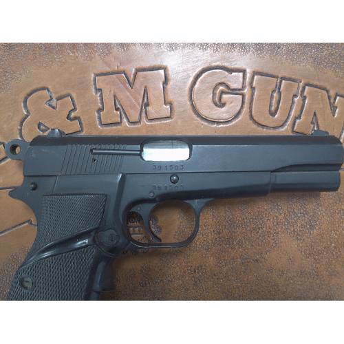Pre-Owned Fabrica Militar HI-Power Chambered In 9mm. Produced Under FN License And Manufactured 
Using FN-supplied Machinery and Specifications. (Consignment)