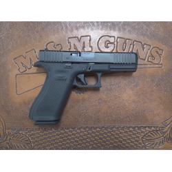 Pre-Owned Glock 22 Gen 5 Semi-Automatic Pistol | .40 S&W | 4 Magazines
