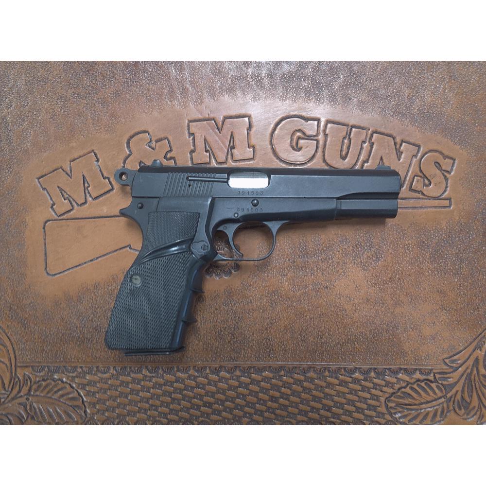 Pre-Owned Fabrica Militar HI-Power Chambered In 9mm. Produced Under FN License And Manufactured 
Using FN-supplied Machinery and Specifications. (Consignment)