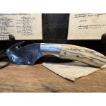 knife made with elk anter