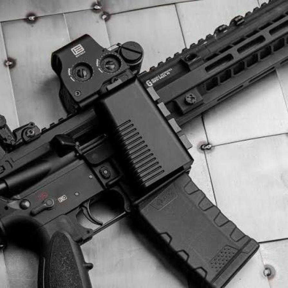 StopBox AR-15 Chamber Lock Pro - Black