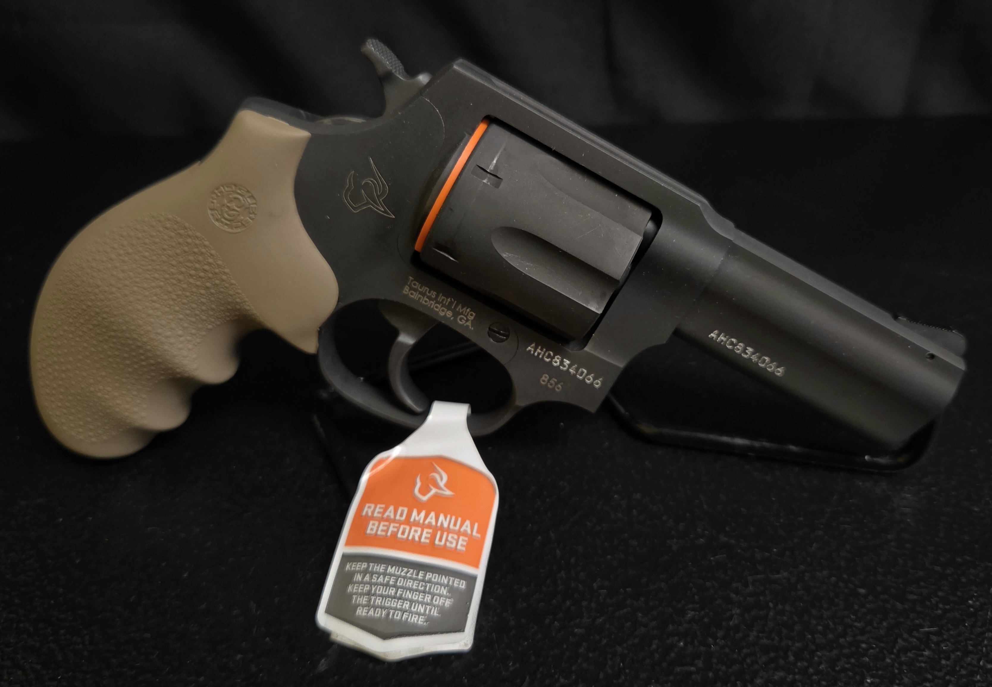 TAURUS 856 38SPL 3" BSS 6S FDE HOGUE GRIP-img-1