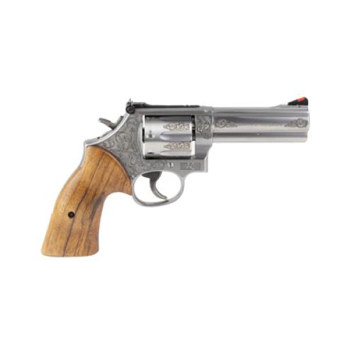 SMITH&WESSON  686 PLUS ENGRAVED STAINLESS 357MAGNUM