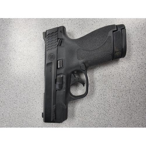 SMITH & WESSON M&P40 SHIELD
