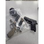SIG SAUER P320 WITH EXTRA GRIP, 5 MAGS AND HOLSTER