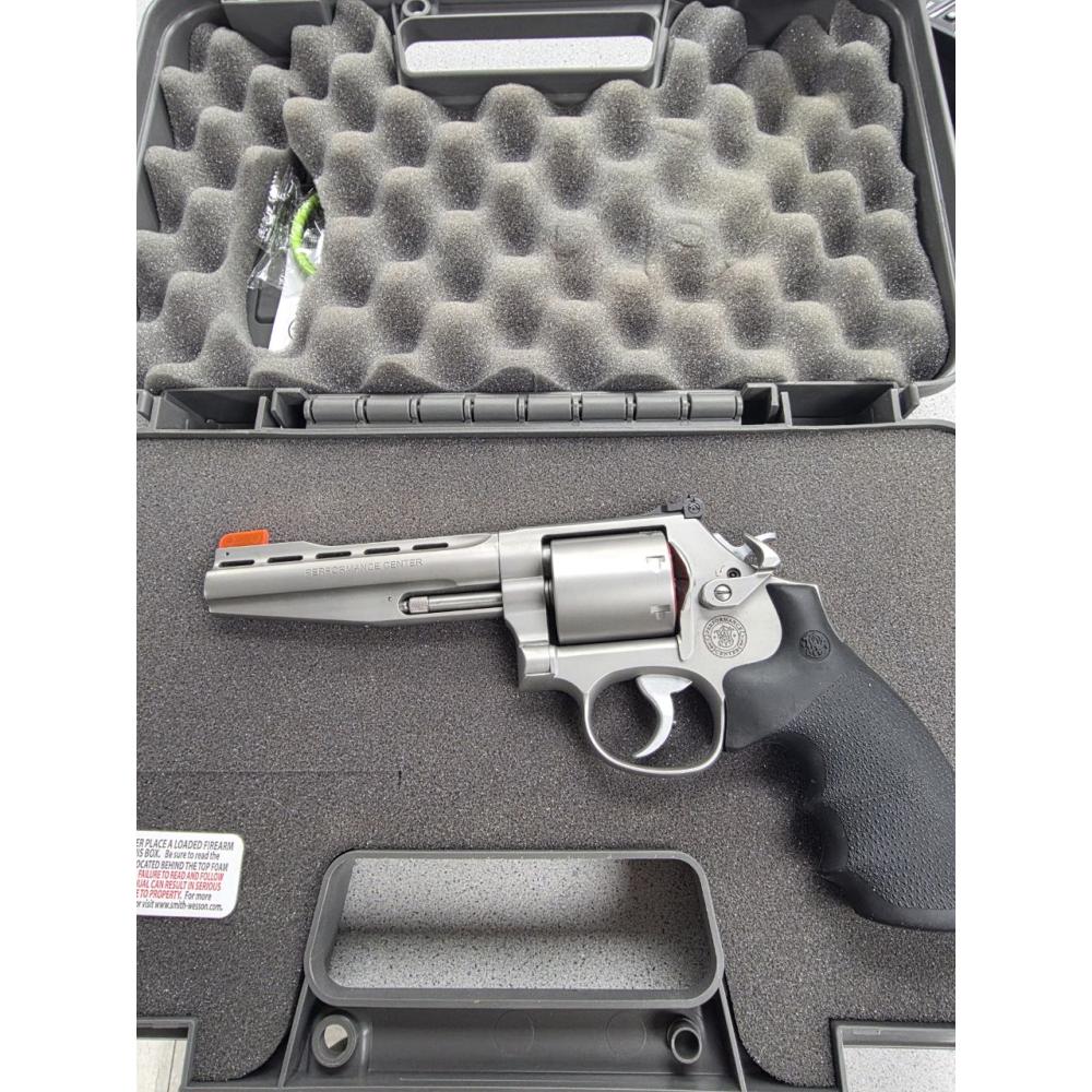 SMITH & WESSON 686