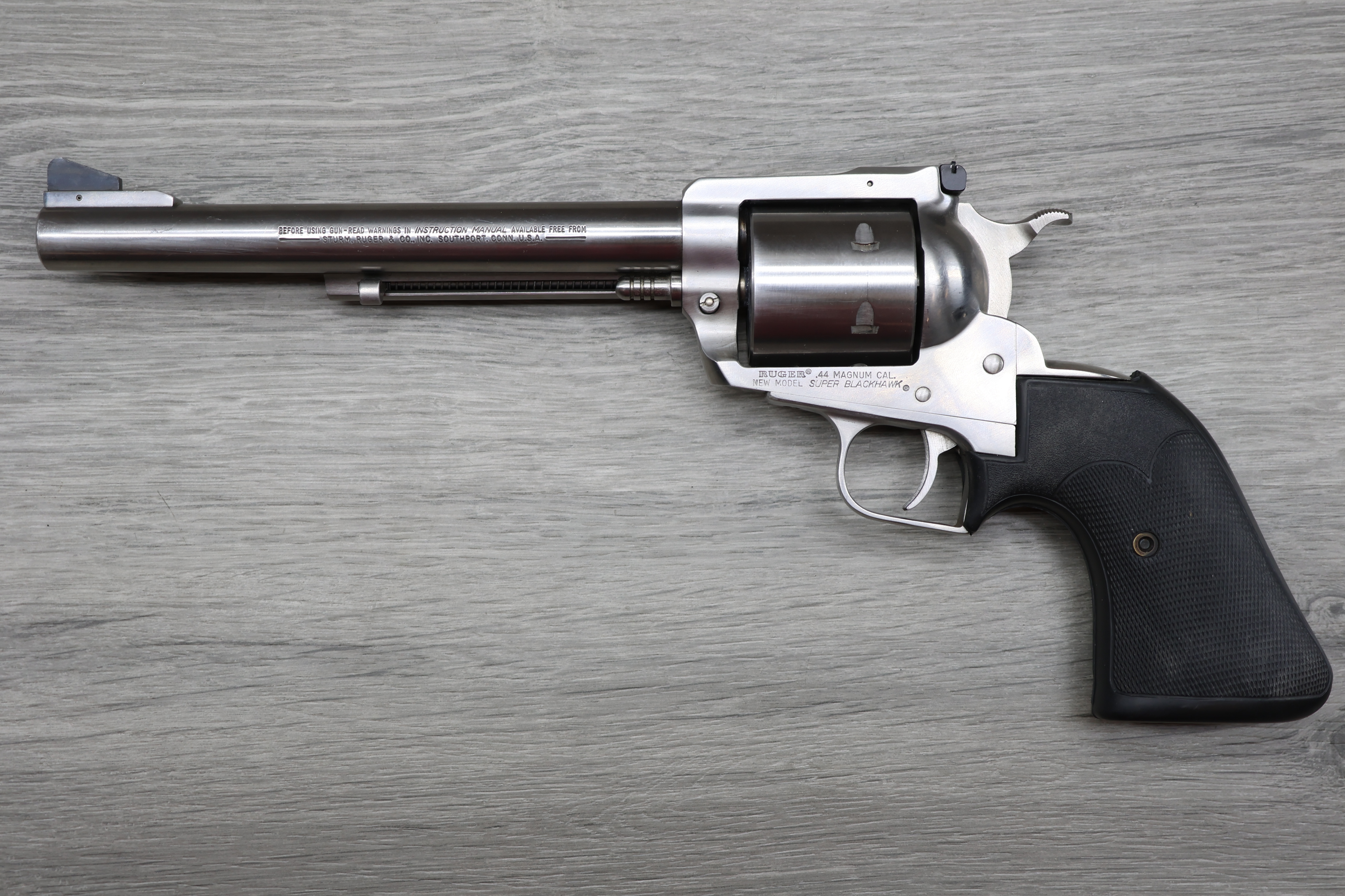 Ruger Super Blackhawk .44 Mag Stainless 7.5" Revolver - Pachmayr Grips-img-0