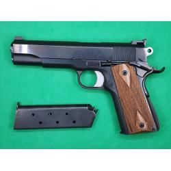 Colt 1911 5in 1970s vintage late model grips