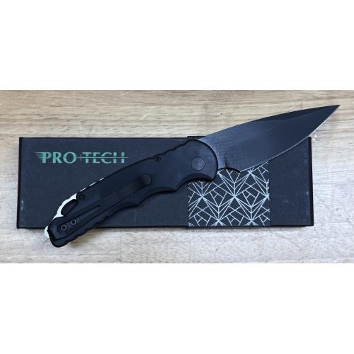 TR-5 Automatic, Black Handle, Black Blade